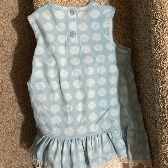 RicRac & Ruffles outfit - Picture 3 of 6